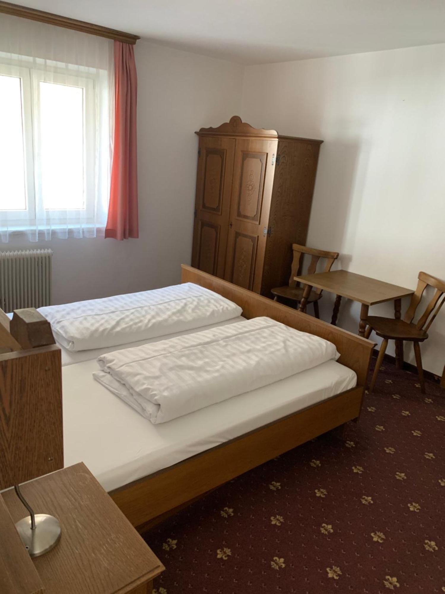 Plattenhof Guest house Telfs
