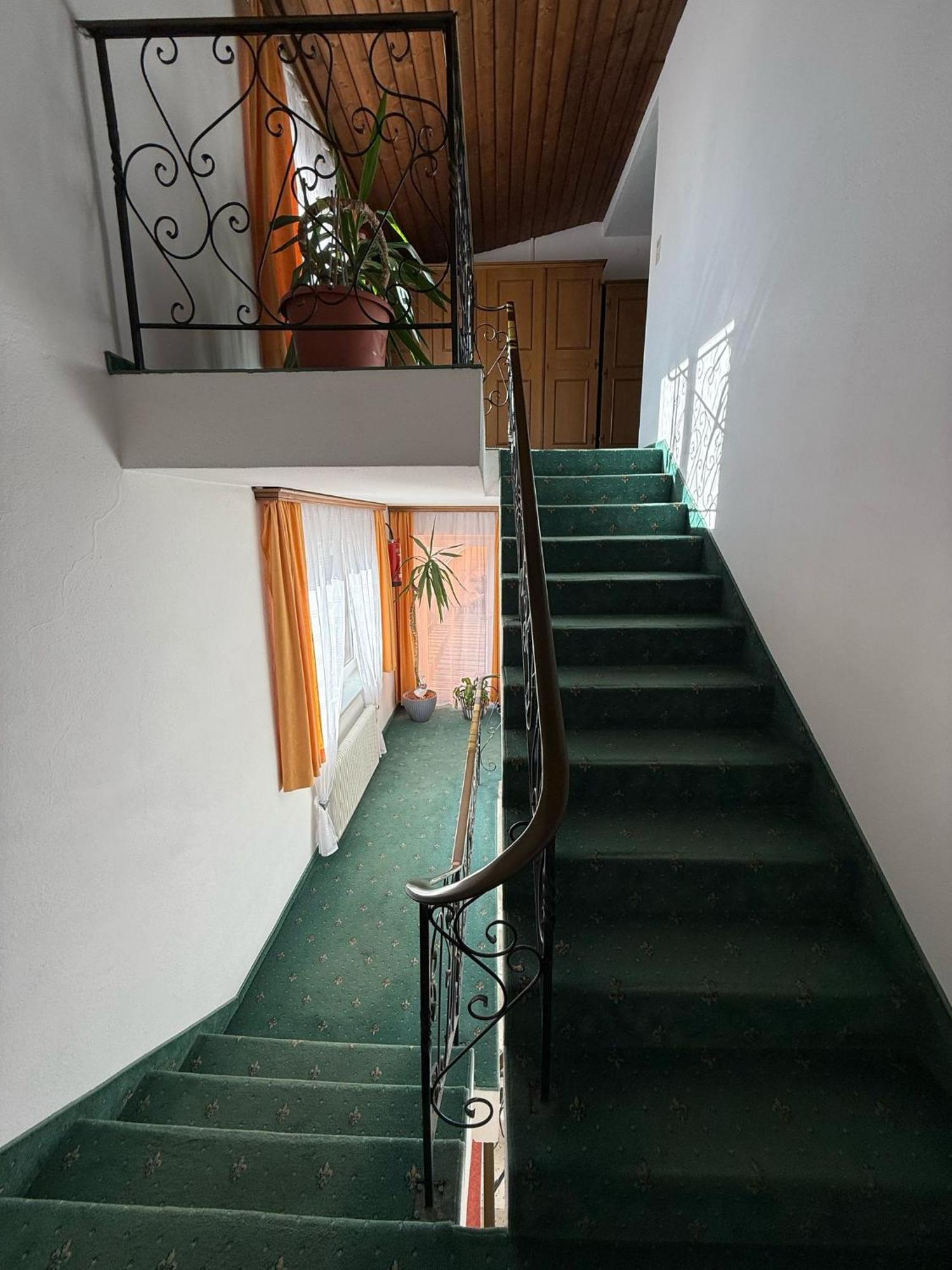 Plattenhof Telfs