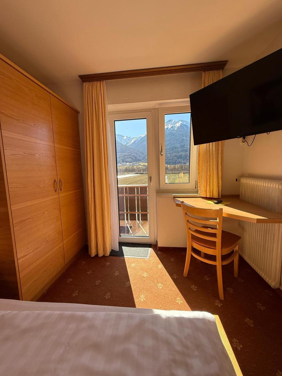 Plattenhof Guest house