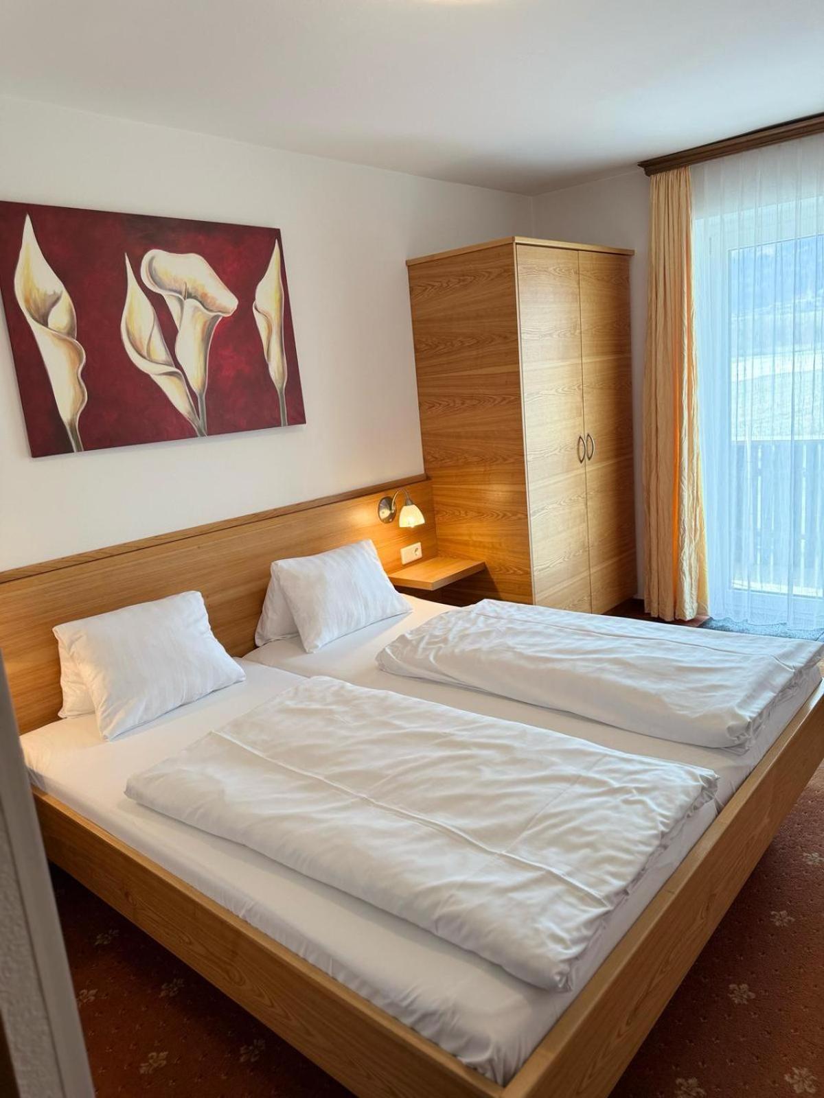 Plattenhof Guest house *